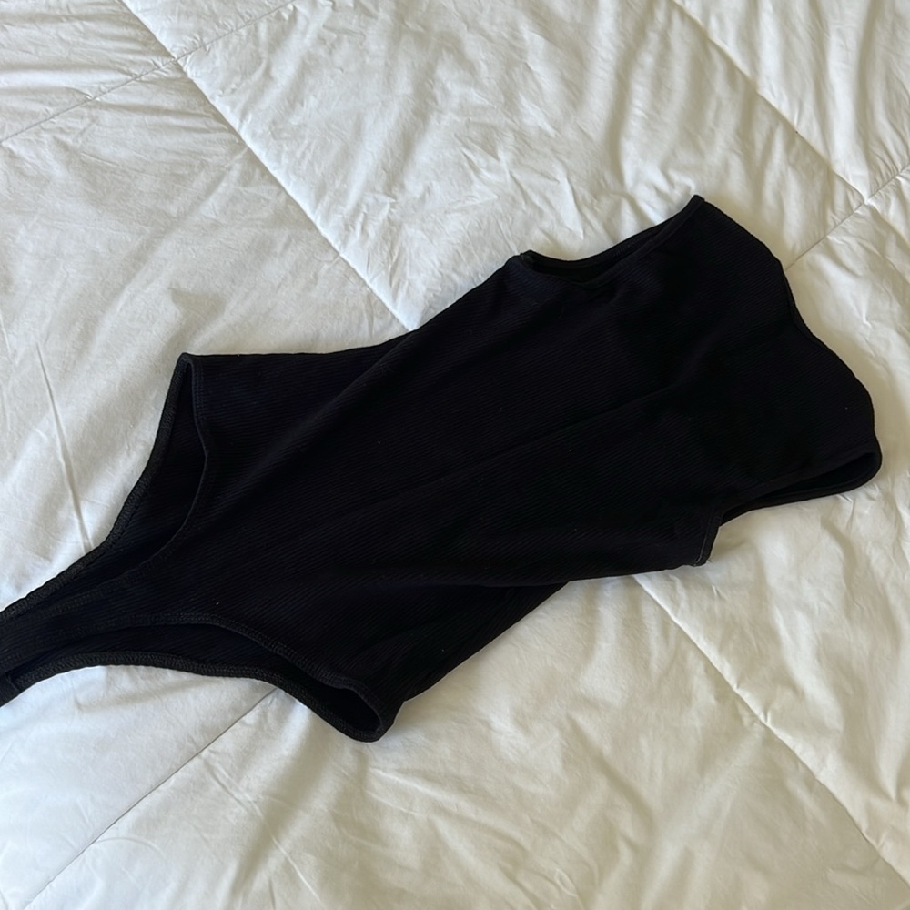 LULU’S BODYSUIT - Picture 6 of 7